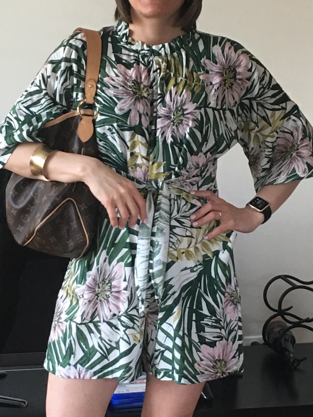 Valija Gitana-Tropical Floral Tie-Waist Romper in Green and Pink